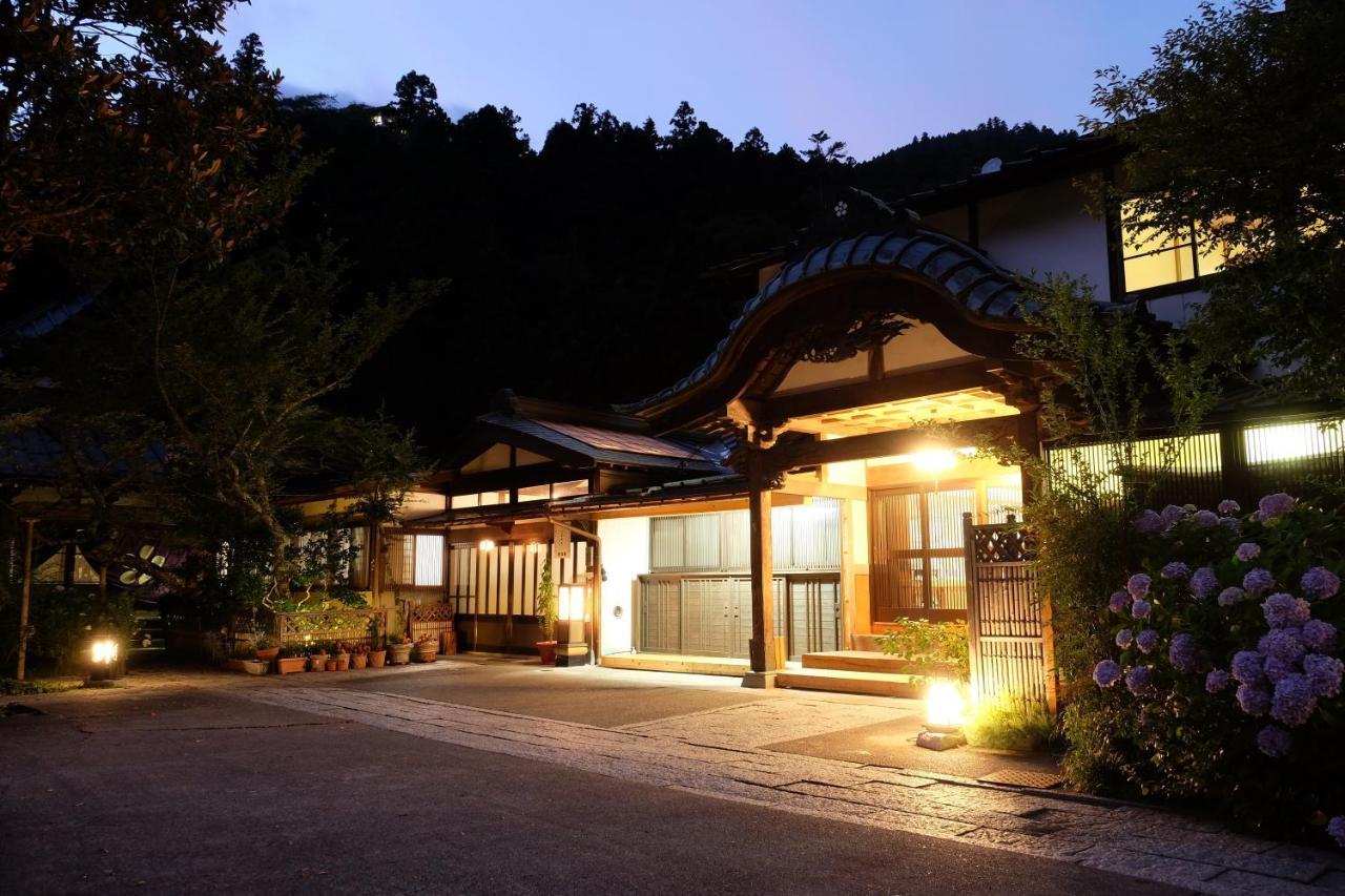Temple Lodging Shukubo Kakurinbo Minobu Extérieur photo